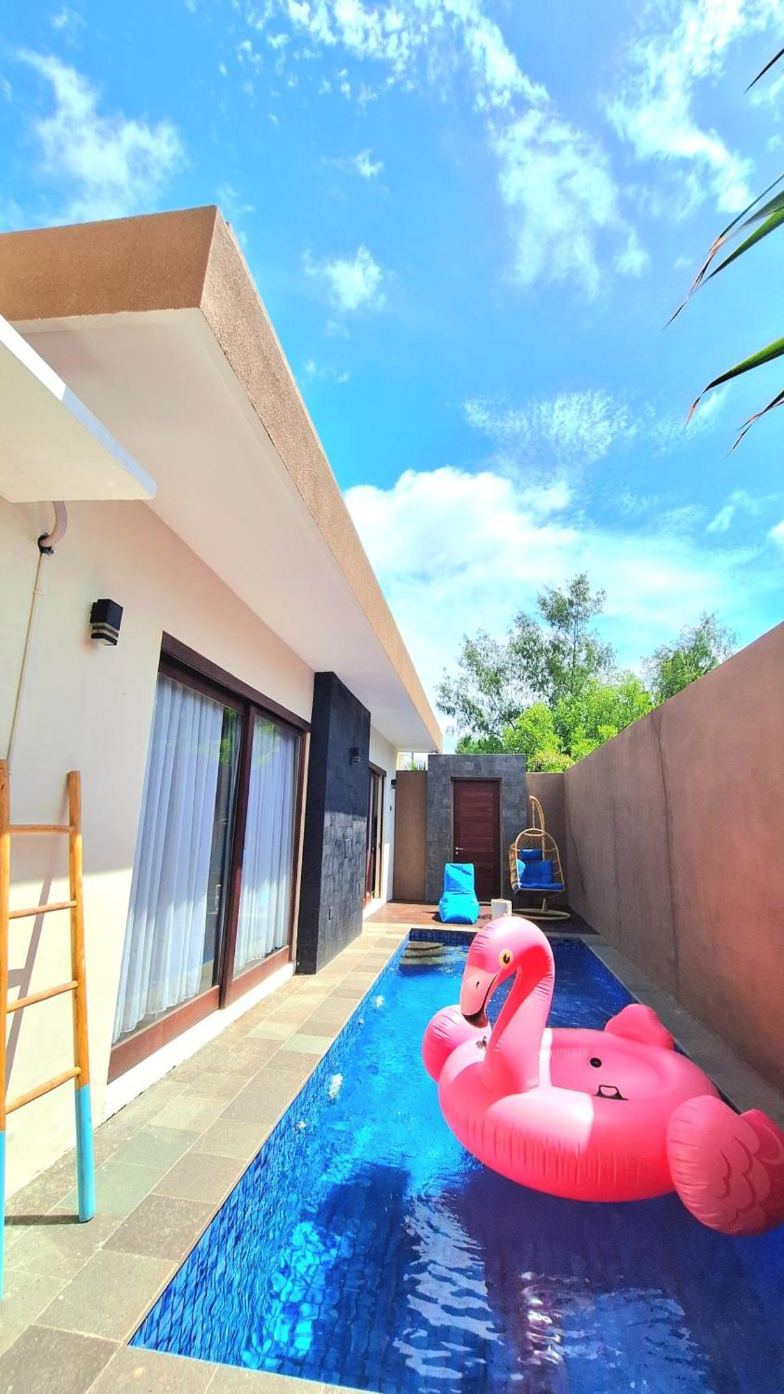 Taj Maza Sunset Villas Quần đảo Gili Ngoại thất bức ảnh